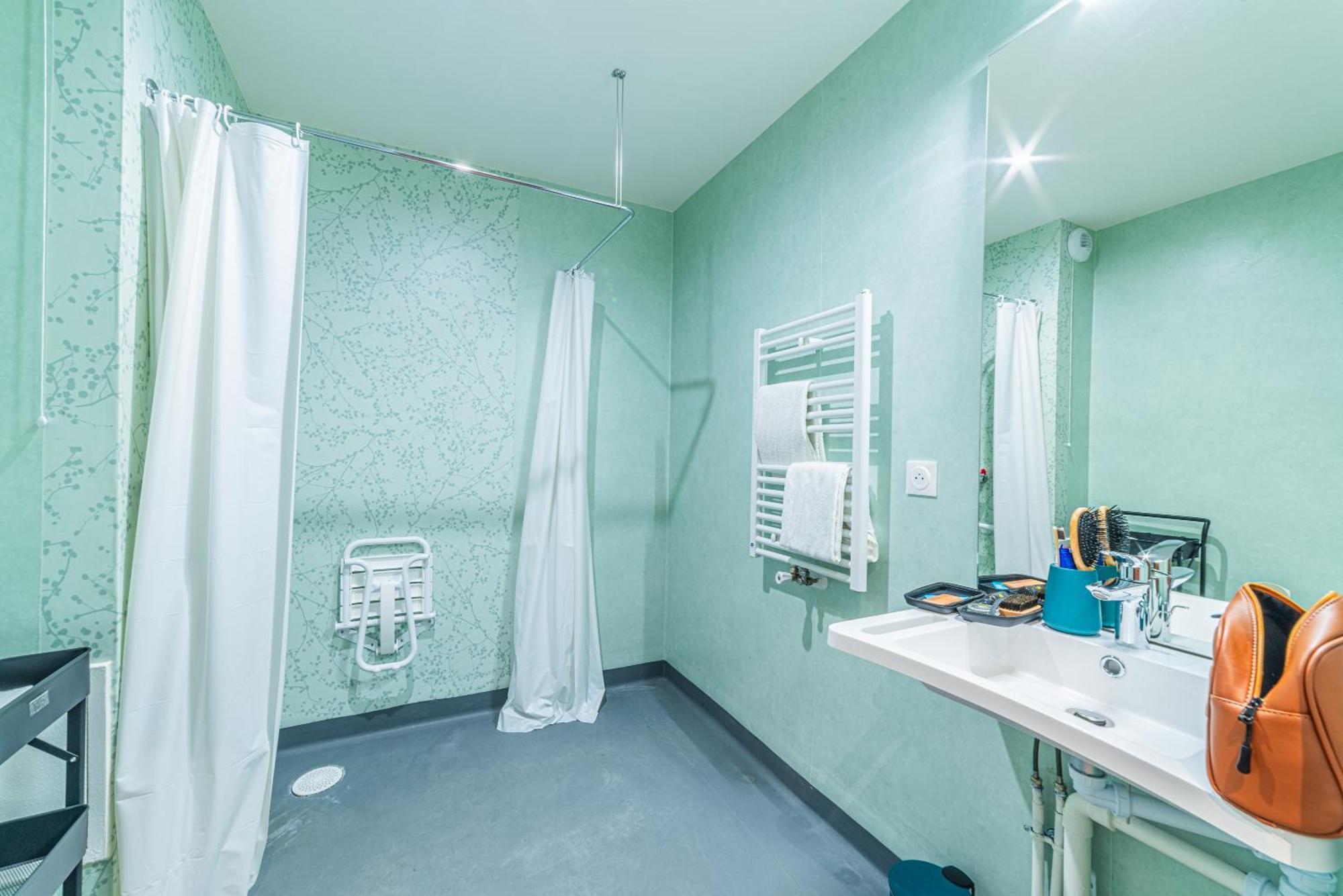Montempo Apparthotel Paris Noisy Le Sec Bagian luar foto